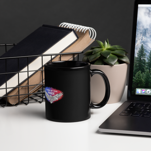 Free Eagle Black Glossy Mug